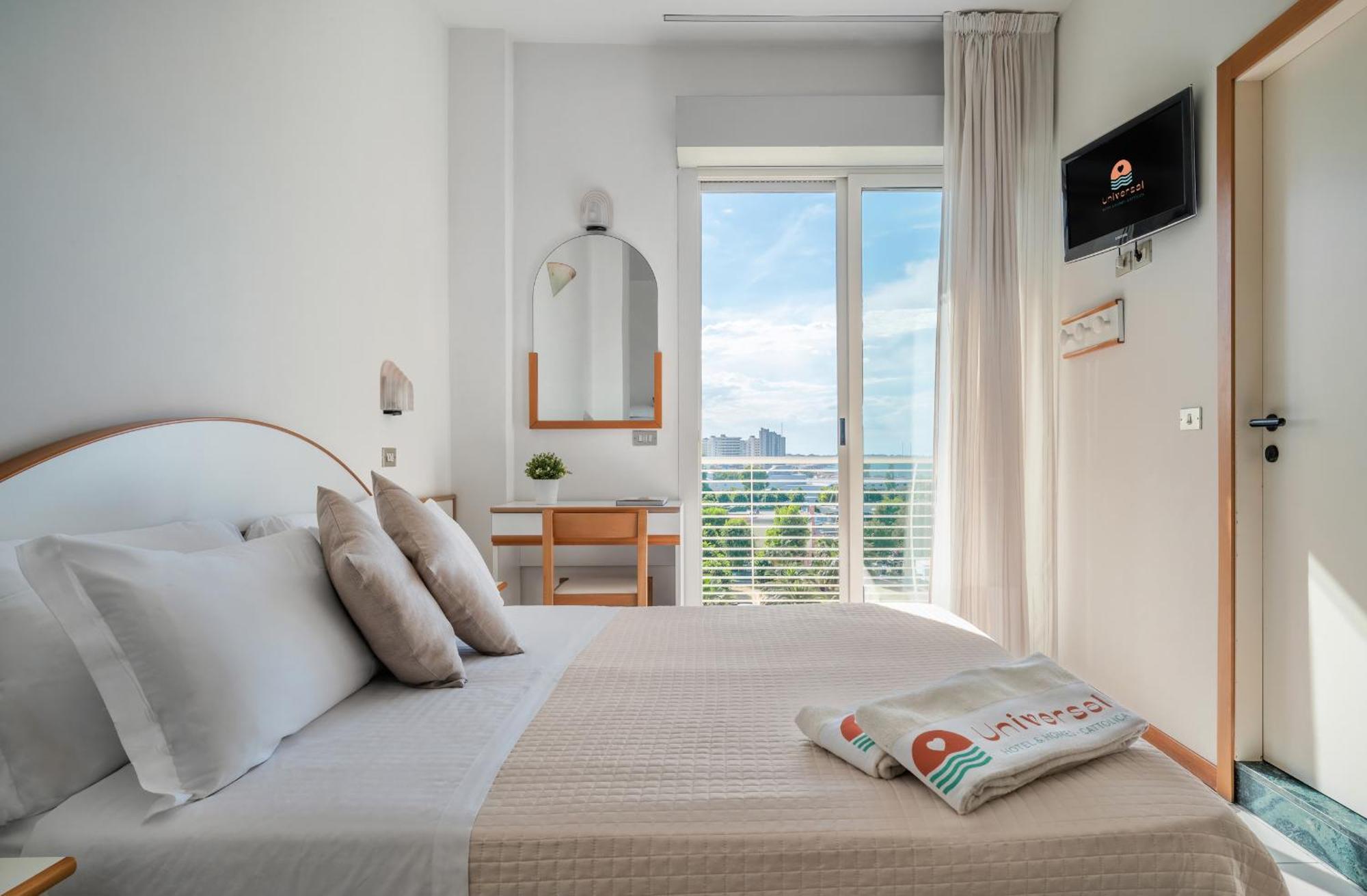 Hotel Universal Каттоліка Екстер'єр фото